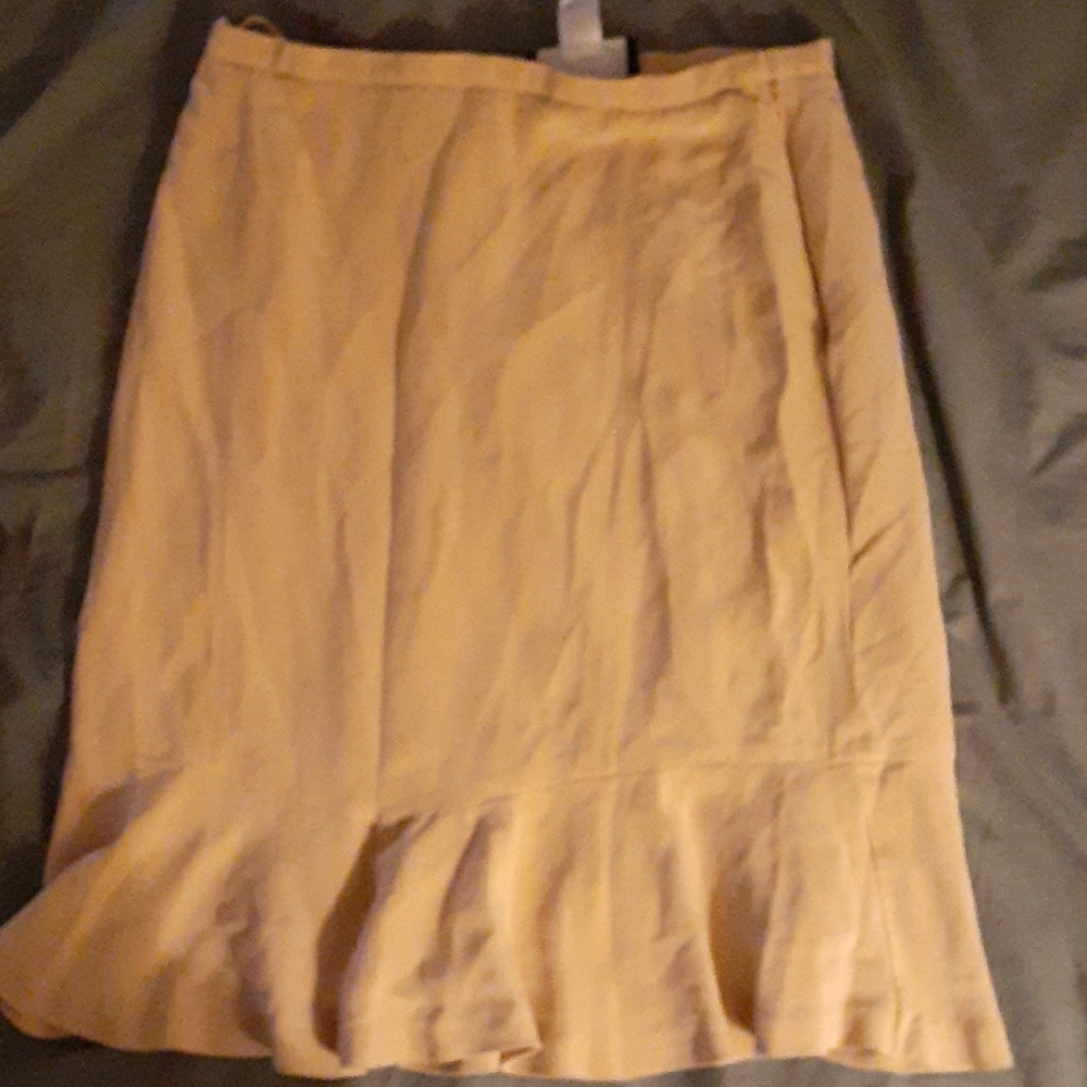 A line skirt